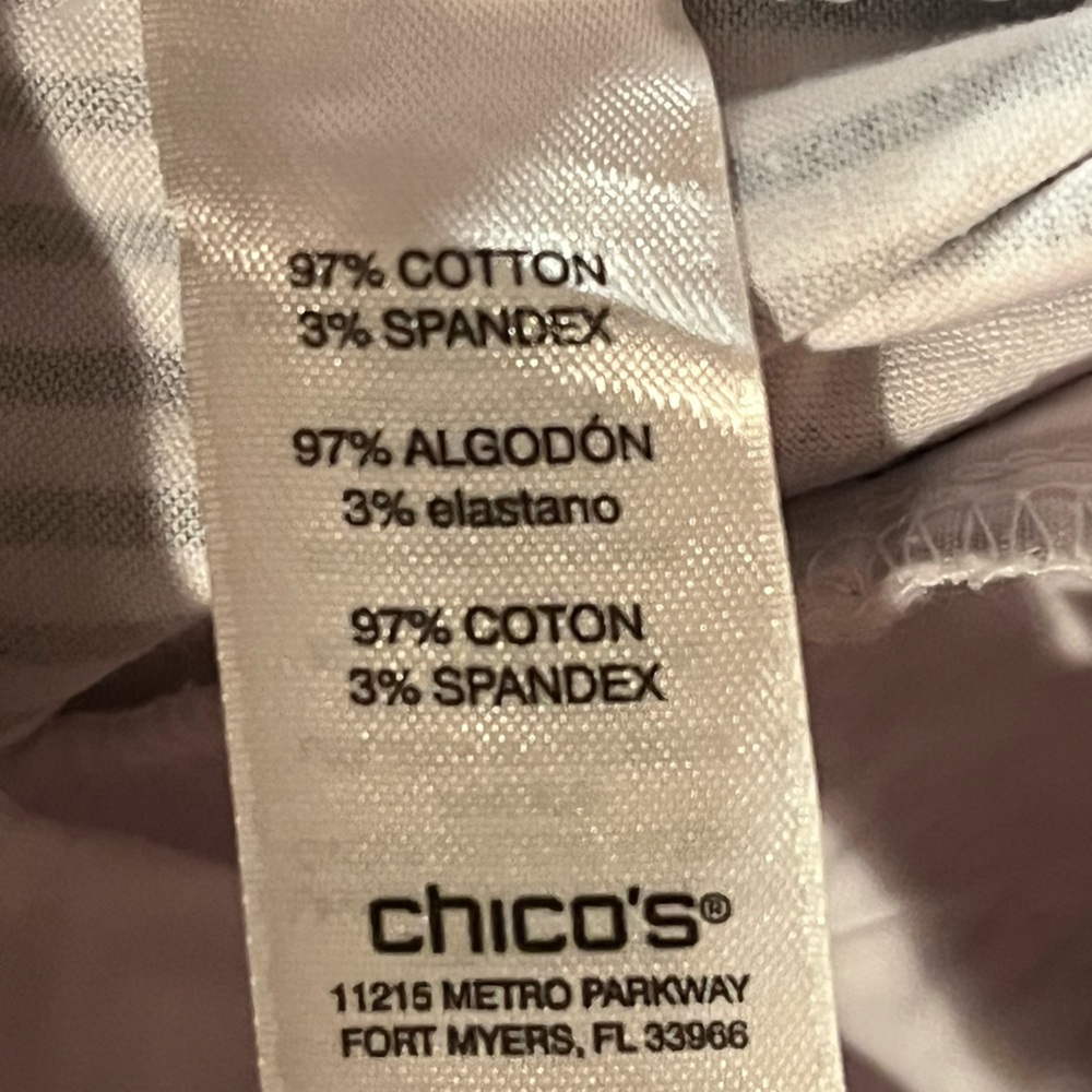 Chico’s black and white stripe crop pants size 1.5 or medium pull on style - Picture 6 of 12